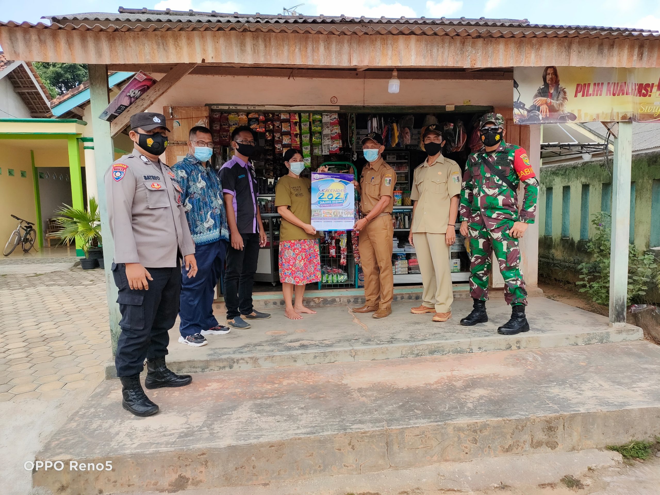 Sinergi TNI Polri bersama Kepala Desa Sosilaisasikan Himbauan Bupati