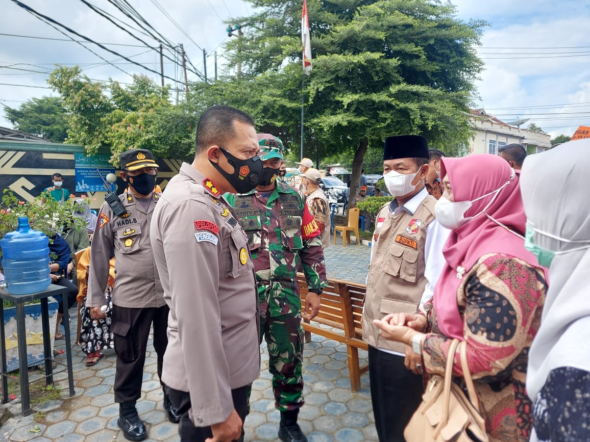 Jelang Hari Bhayangkara Ke- 75, Polres Lampung Utara Bersama Dinkes Gelar Vasinasi Massal Serentak di 29 Lokasi