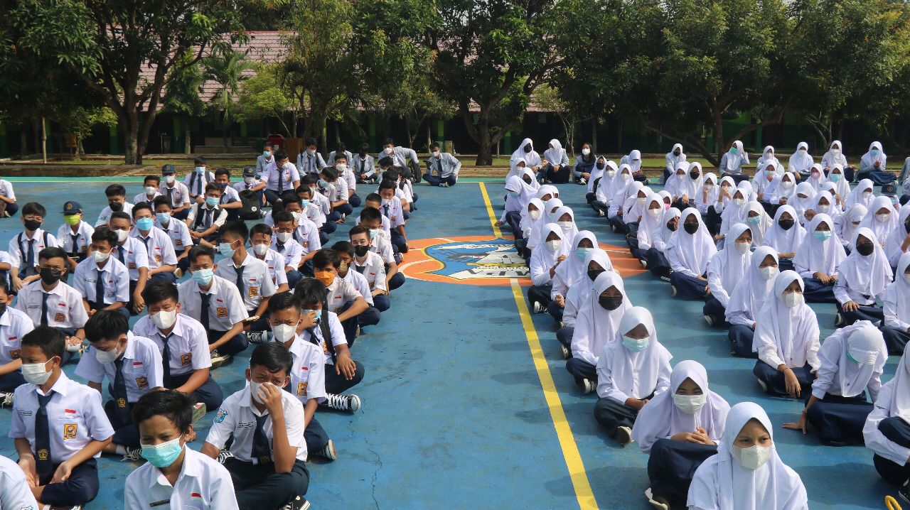 Bupati Lampung Utara Tinjau Hari Pertama Pembelajaran Tatap Muka Terbatas