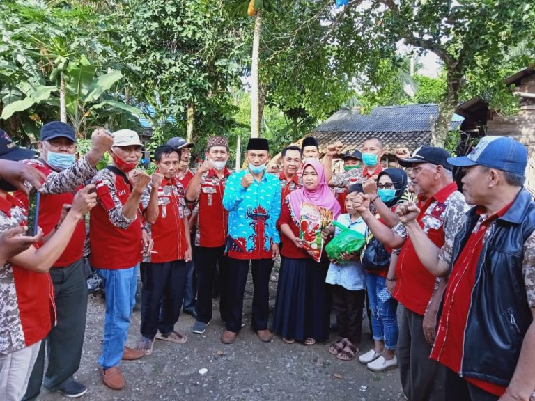 Kegiatan Sosial GML Tanggamus, "Jum'at Berkah".