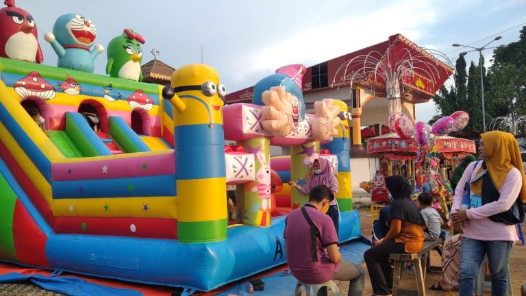 Samber Park Metro,Jadi Pilihan Wisata Rekreasi Keluarga, Ramai Dikunjungi Akhir Pekan