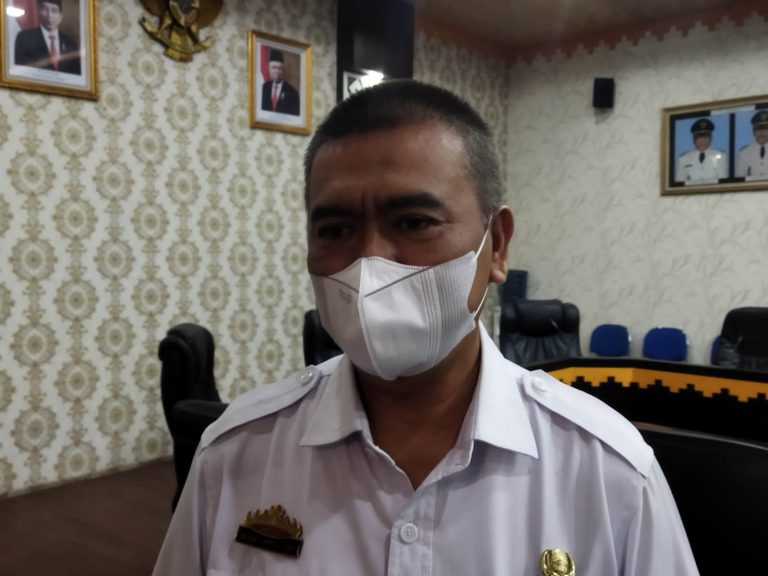 Sekda Metro Akan Beri Arahan ke Dispusarda Terkait Rumah Pintar Iringmulyo yang Terkesan Kurang Terawat