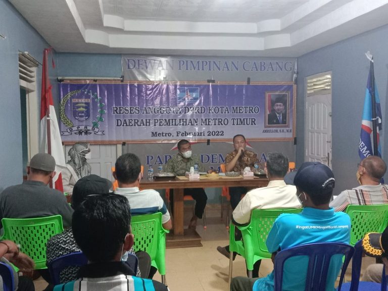 Sekretaris Komisi I DPRD Kota Metro Amrulloh Mengadakan Reses di Kantor DPC Partai Demokrat Kelurahan Yosodadi