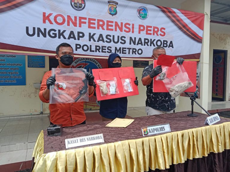 Polres Metro Ungkap Kasus Narkoba Jenis Ganja dan Sabu-sabu