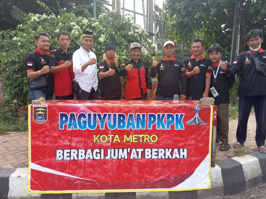 Ormas PKPK Kota Metro Kembali Berbagi Jum'at Berkah